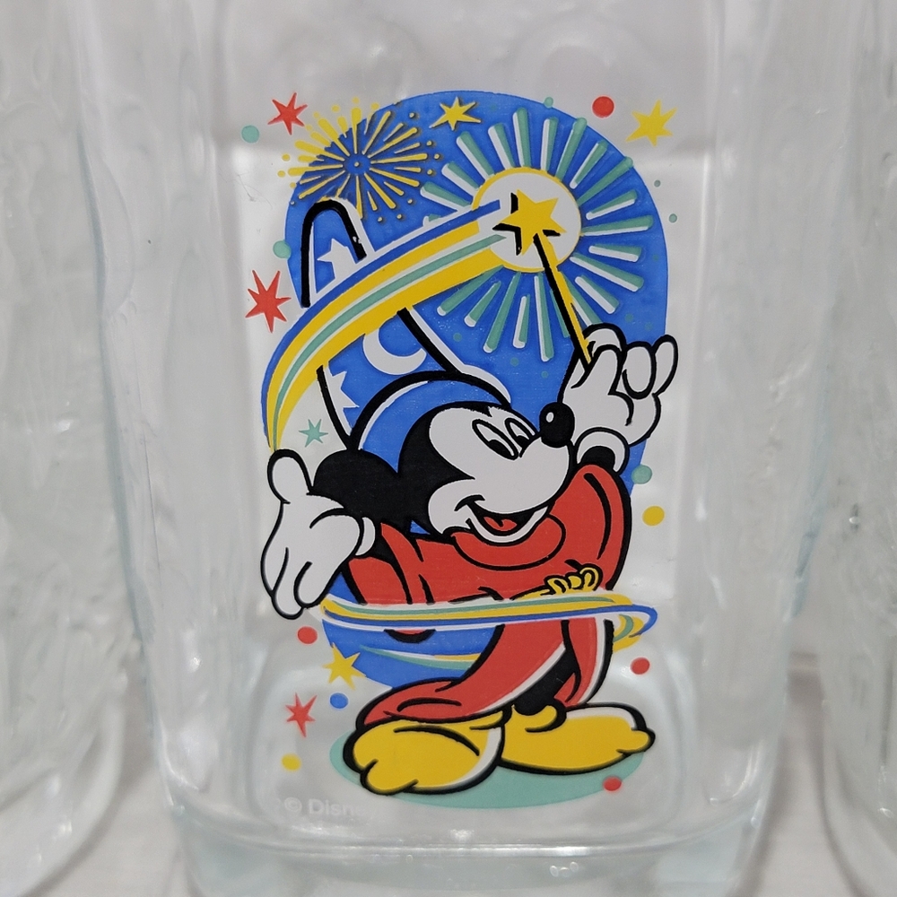 Vintage Y2K Walt Disney World 2000 McDonald’s Millennium Celebration Glass Cups - Picture 4 of 17